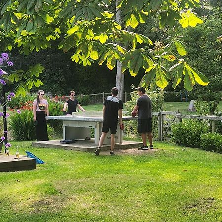 Red River Stables - Peaceful, Beautiful Grounds, Swimming Pool, Central Location For West Cornwall Camborne Esterno foto