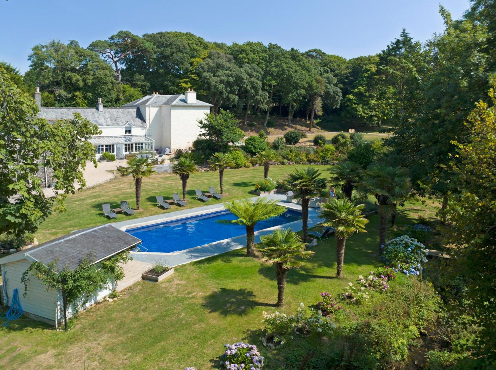 Red River Stables - Peaceful, Beautiful Grounds, Swimming Pool, Central Location For West Cornwall Camborne Esterno foto